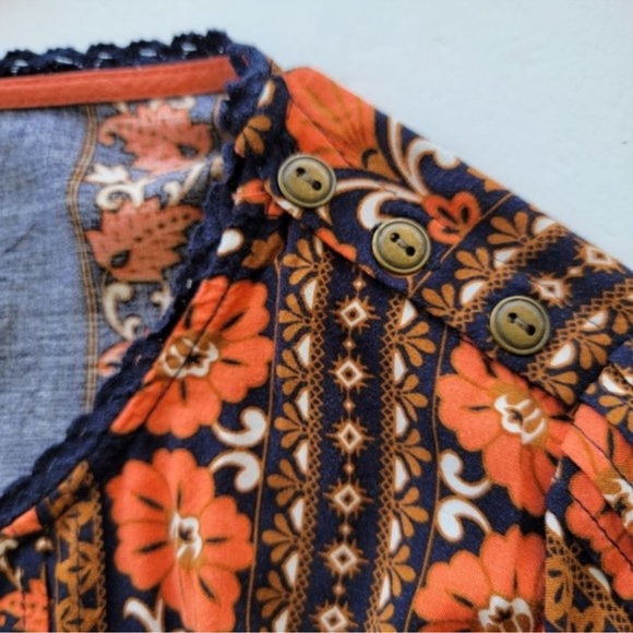 Matilda Jane Bohemian Orange and Navy Patterned Crochet Blouse Size Medium - Picture 9 of 11